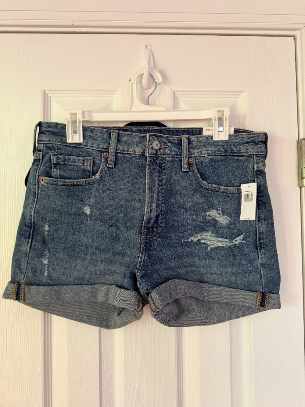 Old Navy High Rise O.G. Straight Leg Jean Shorts Size 8 NWT